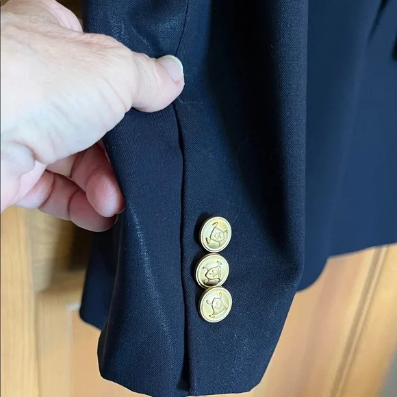 Classic Navy Men's Blazer - Picture 2 of 10